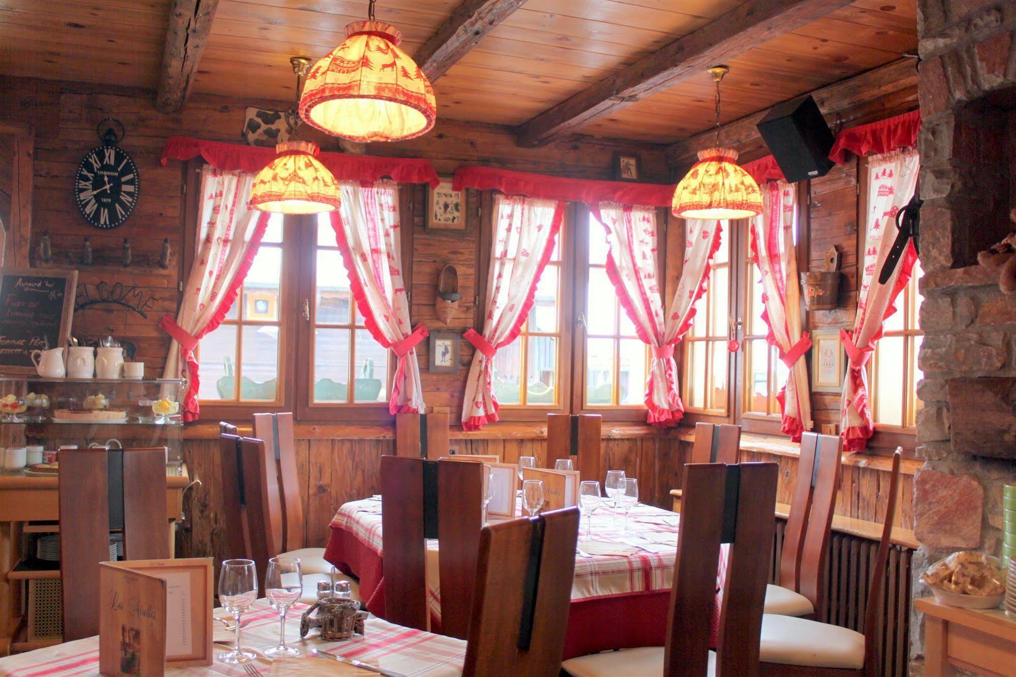 Hotel Chalet Les Airelles Les Carroz d'Araches Luaran gambar